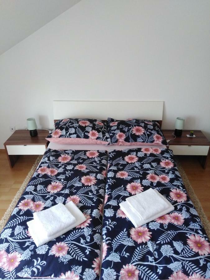 Apartmani Marin Zupanja Extérieur photo